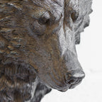 Braunbärenkopf-Wandskulptur