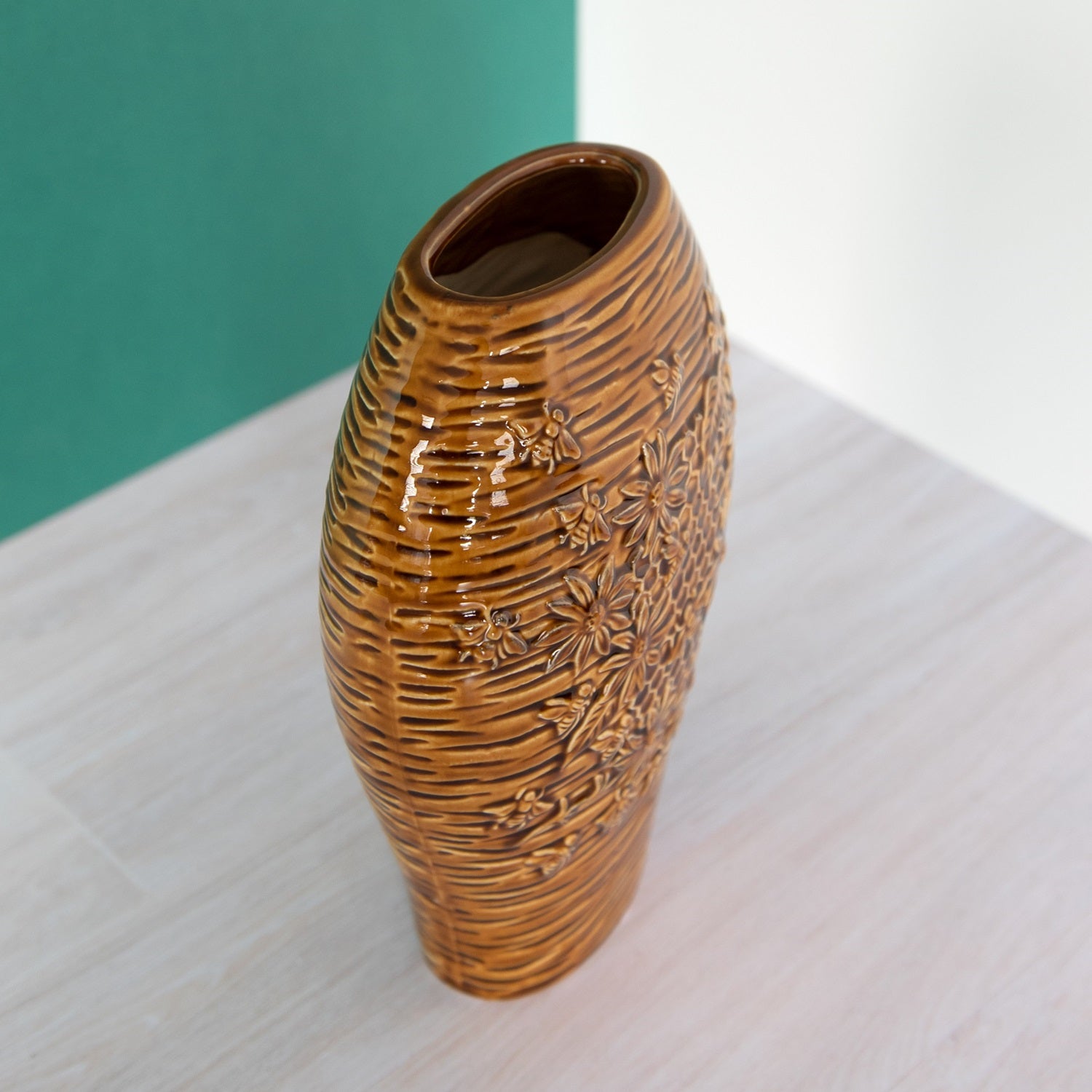 Goldene Bienenvase aus Keramik