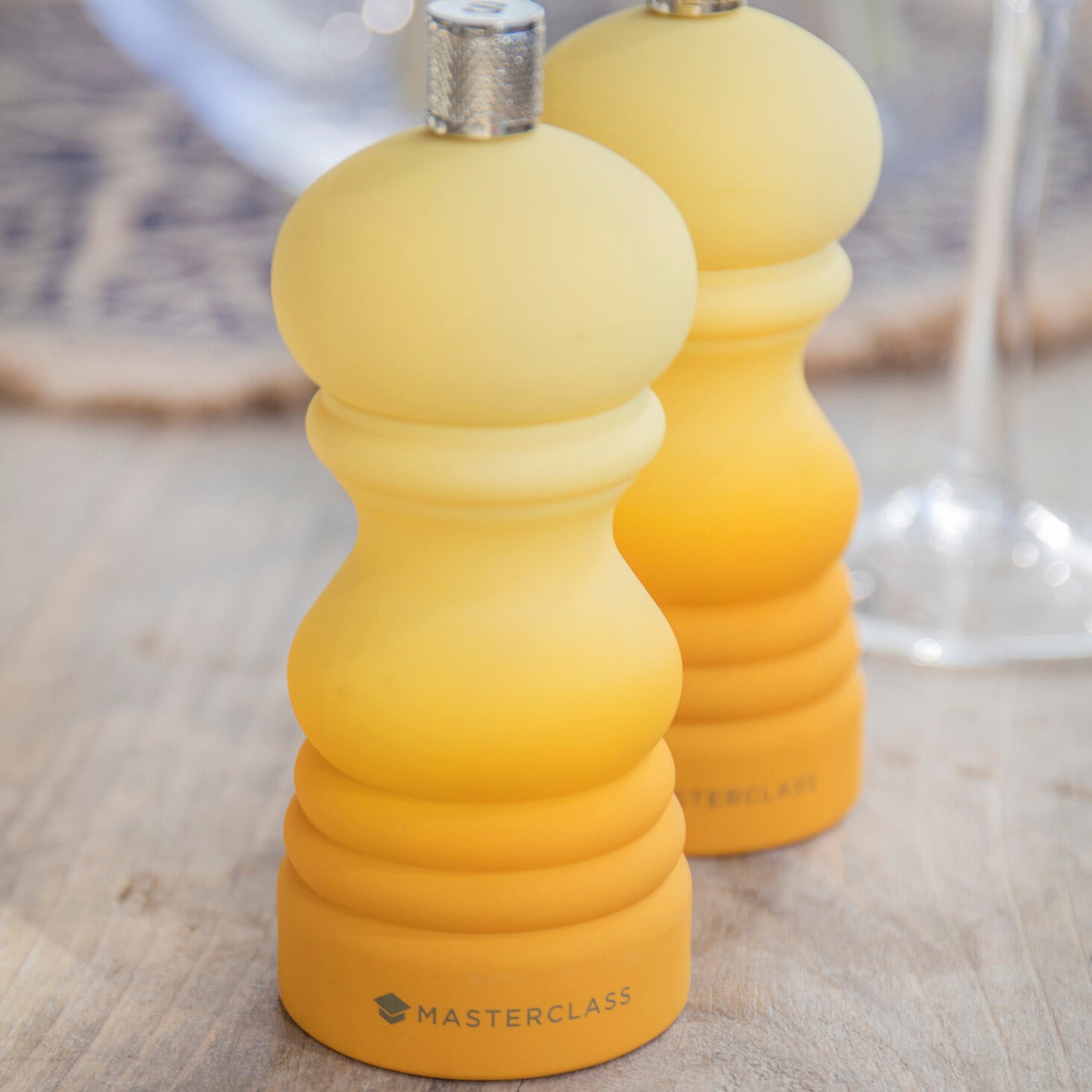 Set Of 2 Yellow Ombre Salt & Pepper Mills