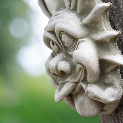 Wandskulptur aus knöchernem Finger-Gargoyle aus Stein