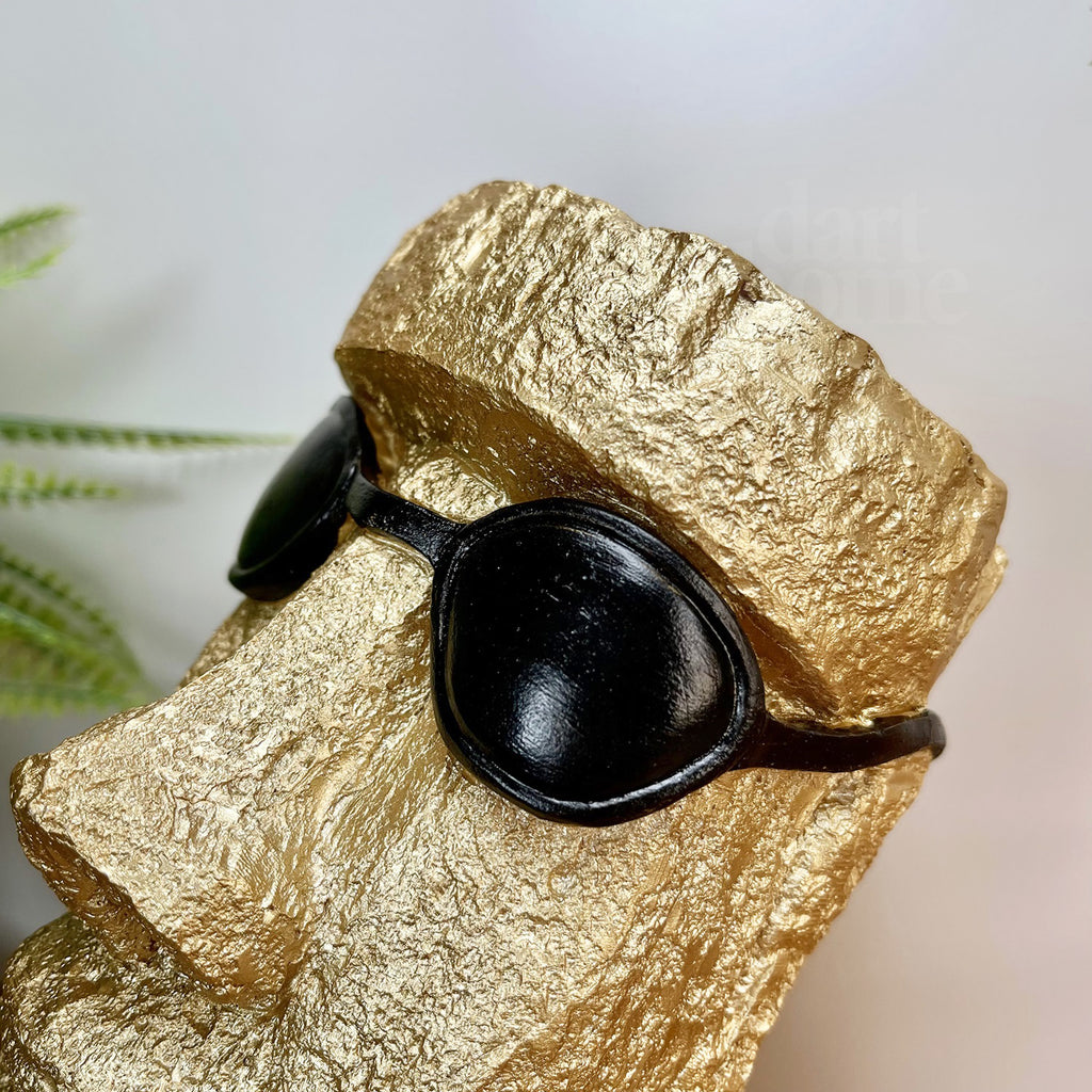 Goldene coole Osterinsel-Kopfverzierung