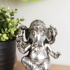 Silberner tanzender Ganesh-Elefant