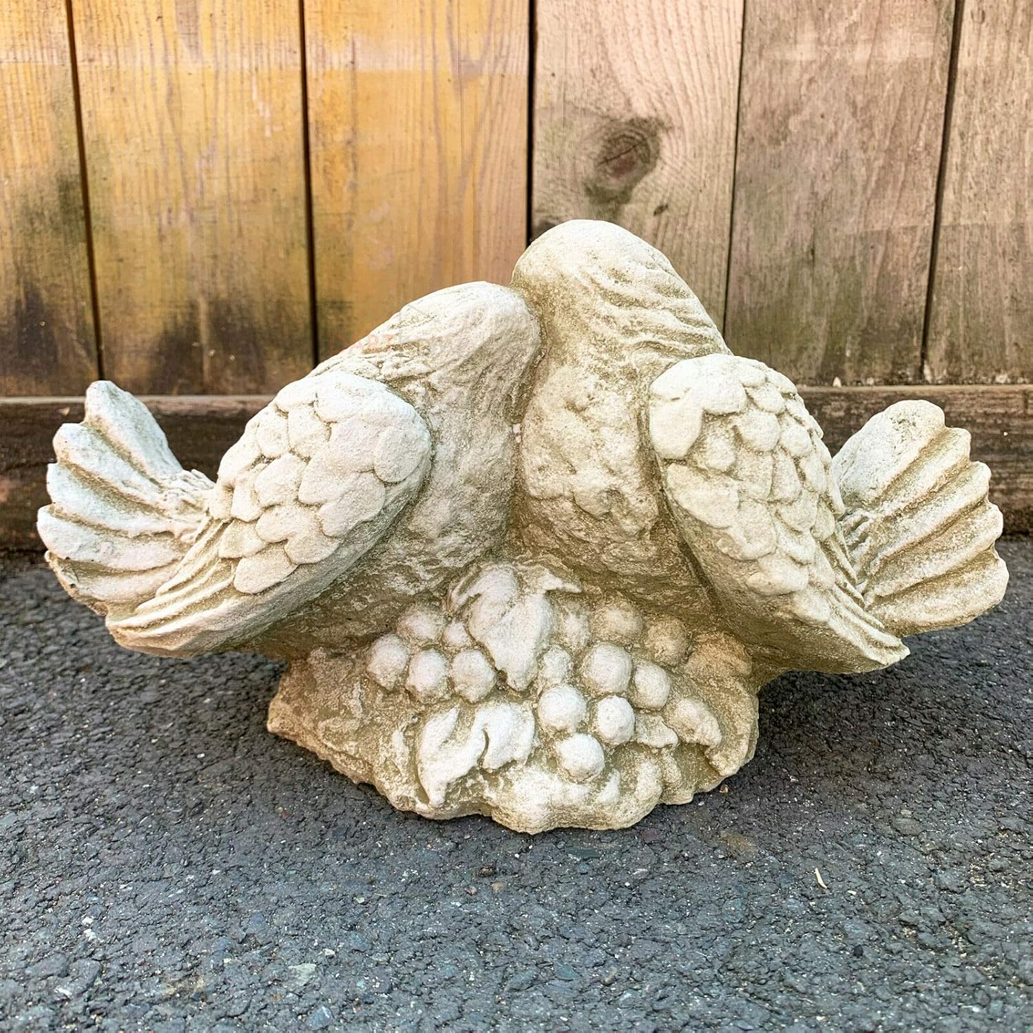 Rekonstituierte Steinschildkröte, Liebestauben, Gartenskulptur, 25 cm