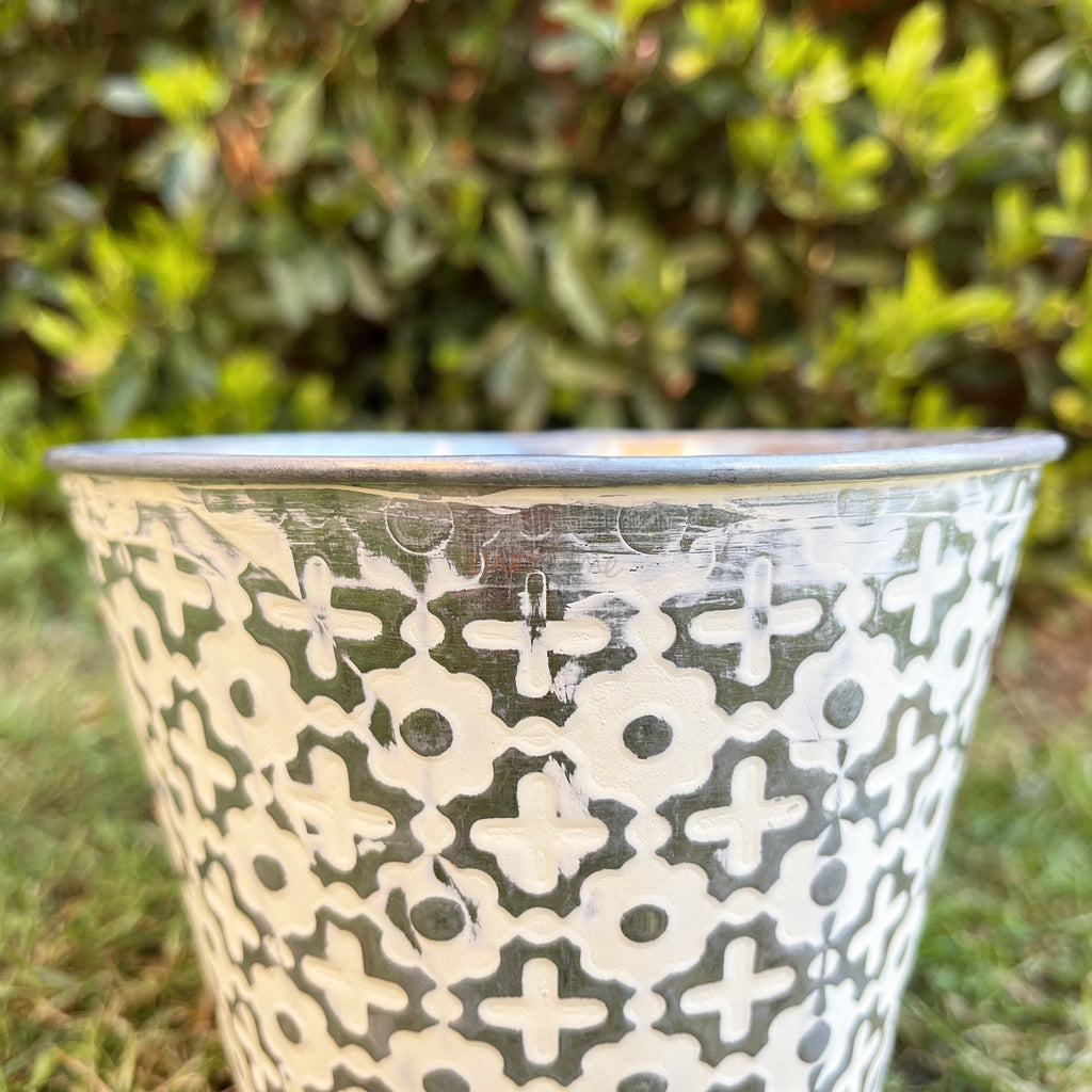 Aztec Metal Bucket Darthome Cream Aztec Galvanised Bucket Planters 15x13x15cm