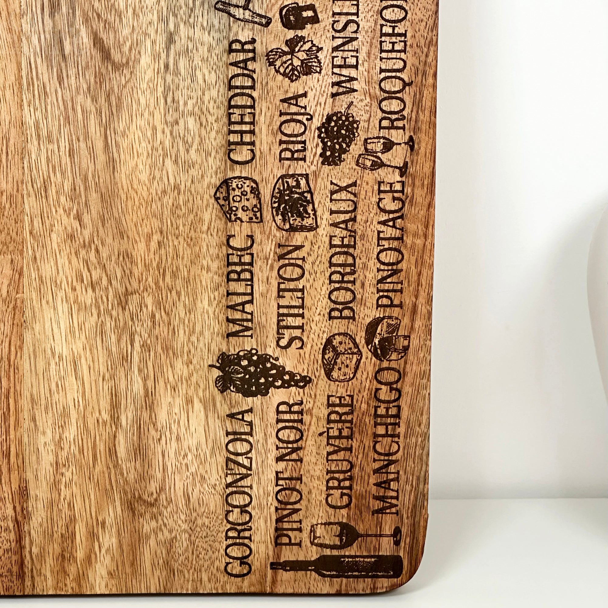 Etched Cheese & Wine Chopping Board A