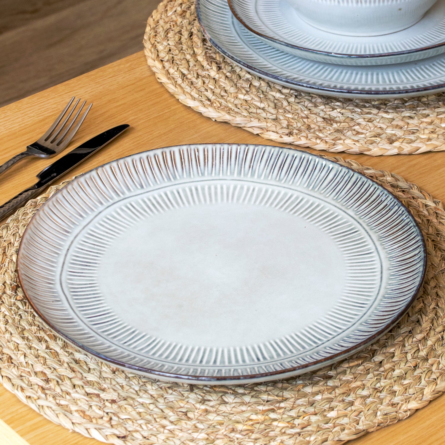 Set Of 4 Embossed Reactive Glaze Dinner Plates