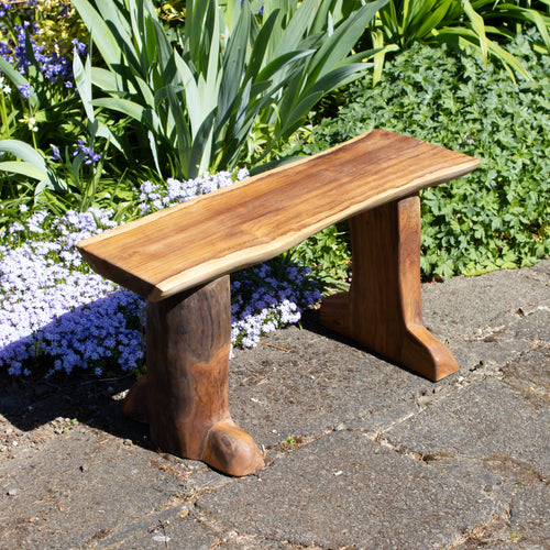 Gartenbank aus Teakholzwurzeln