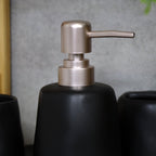 4-teiliges Badezimmer-Set in Schwarz