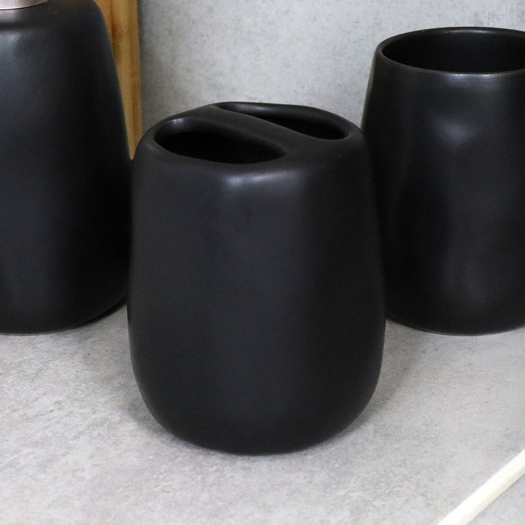 4-teiliges Badezimmer-Set in Schwarz