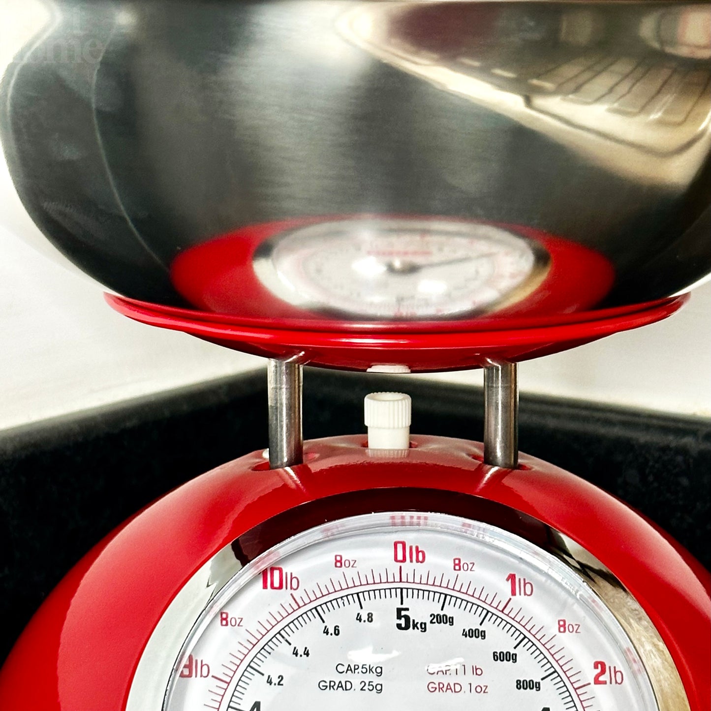 Steelex Red Kitchen Scales
