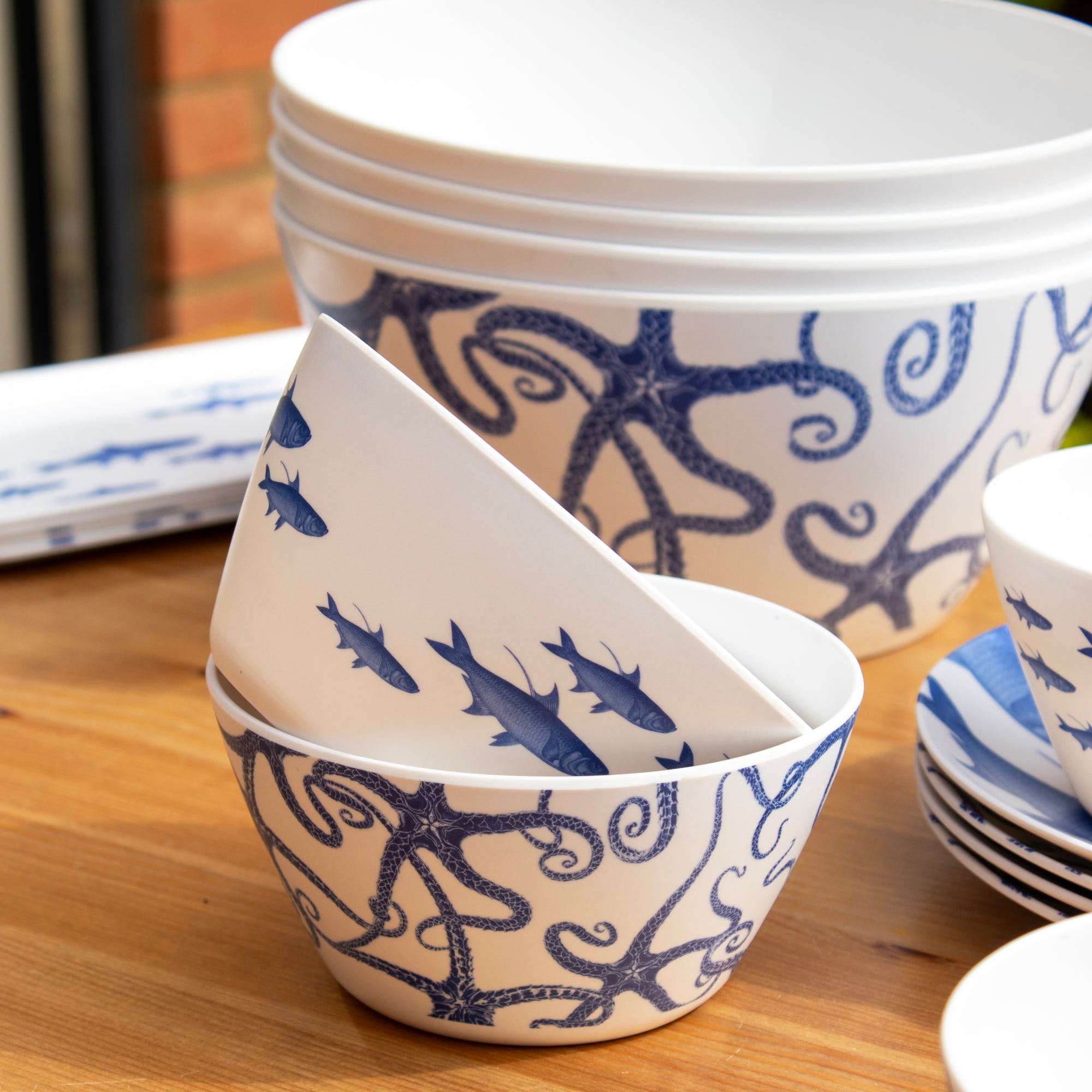 Set Of 4 Marine Life Outdoor Bowls