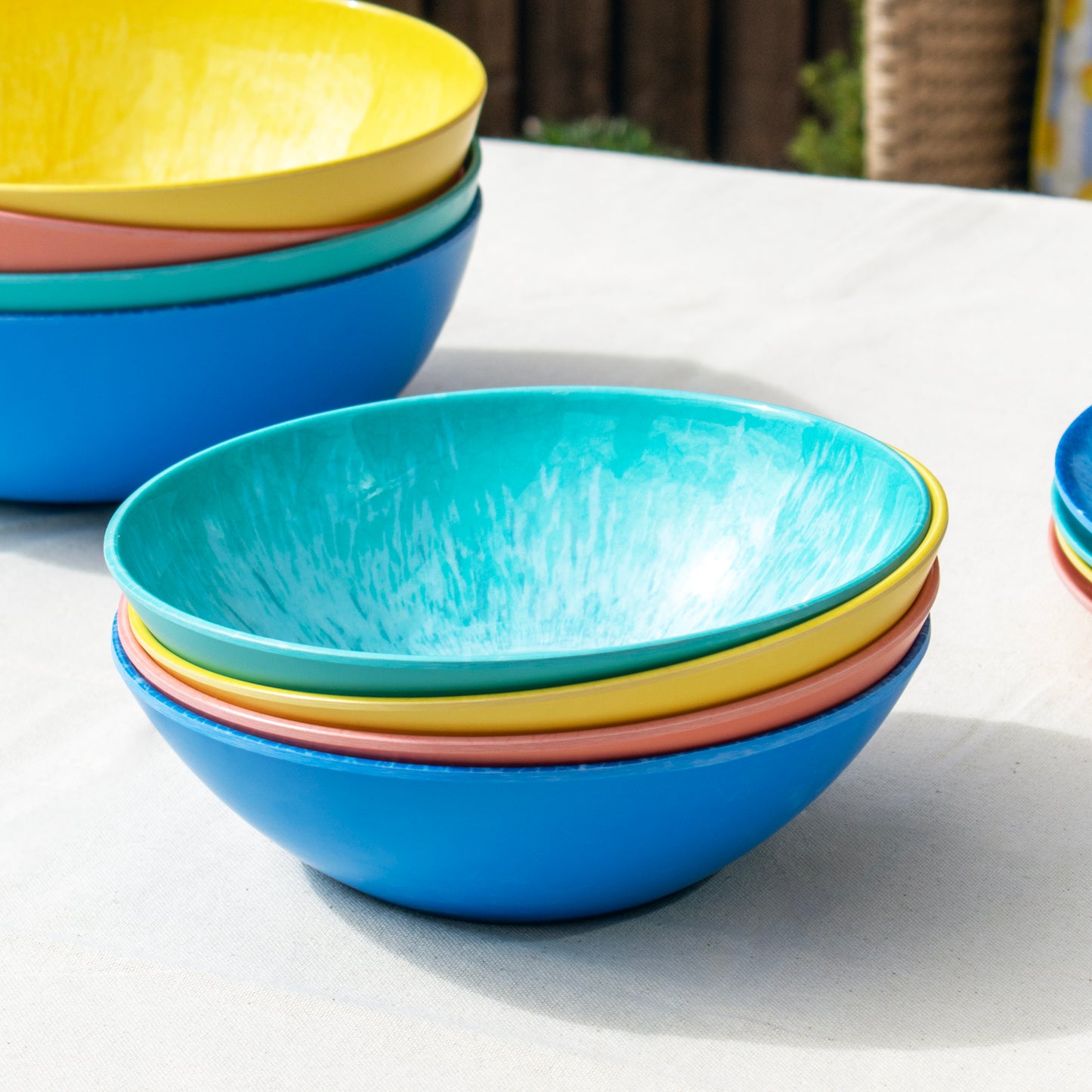 Set Of 4 Colour Mix Melamine Outdoor Bowls
