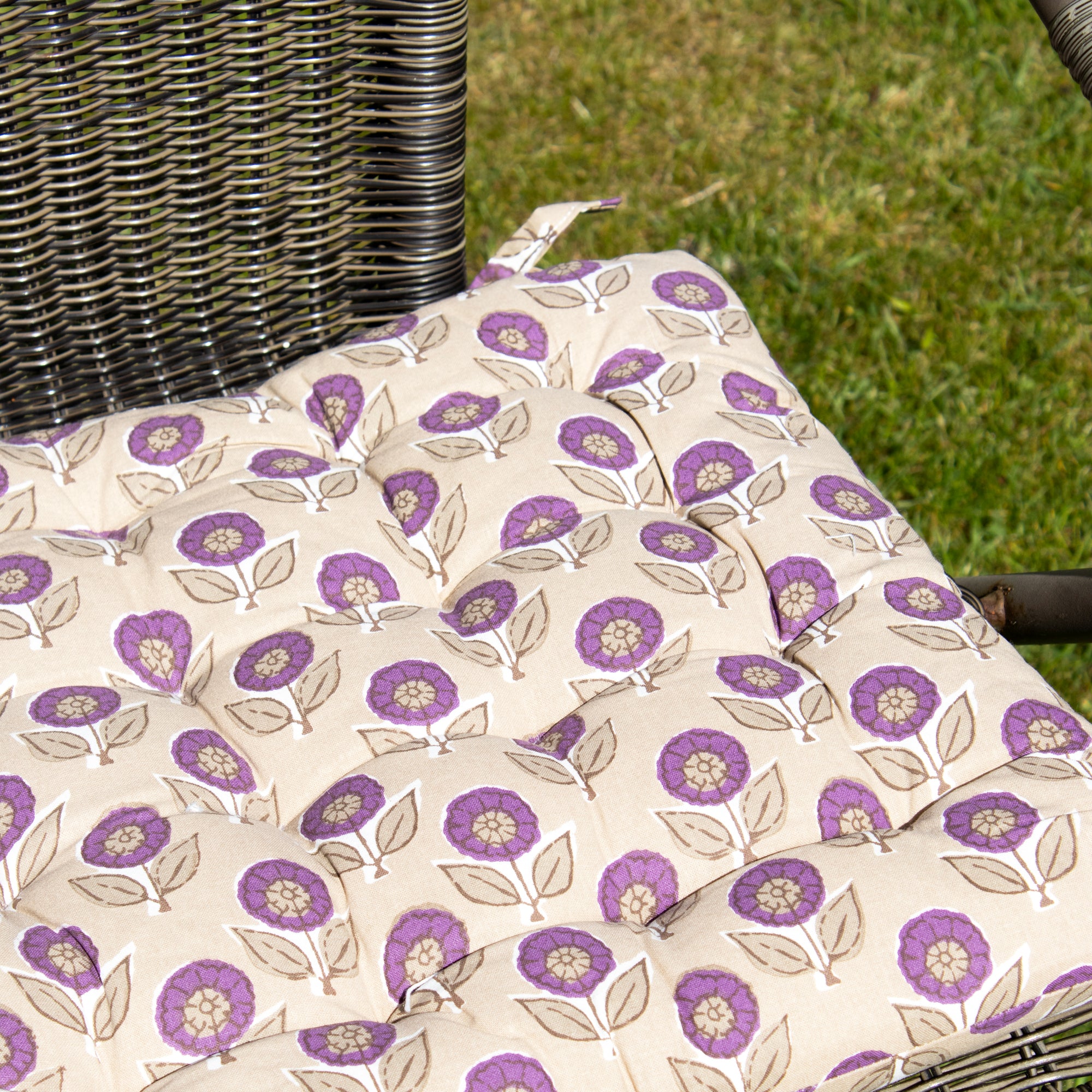 Set Of 2 Purple Flower Cotton Outdoor Seat Pads