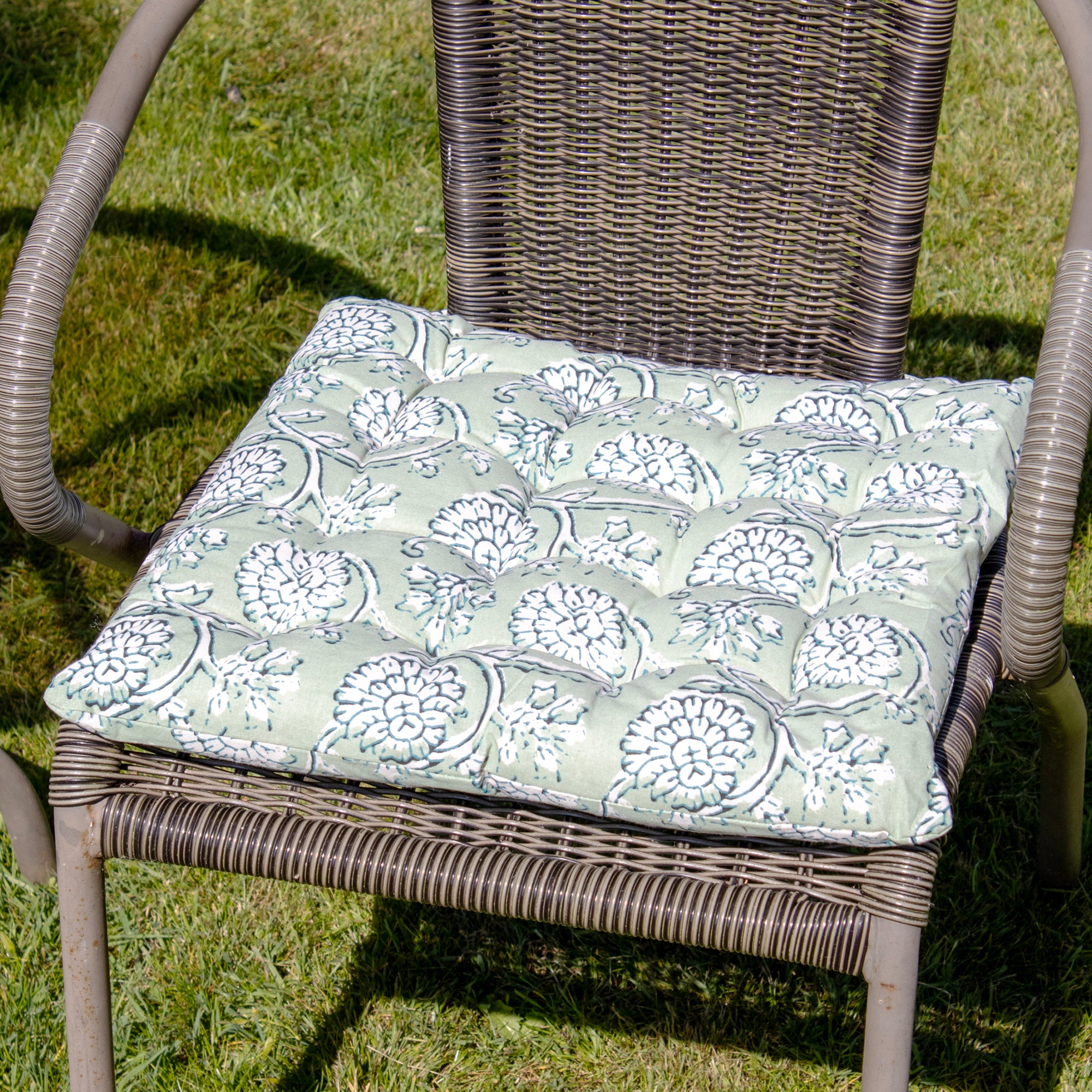 Set Of 2 Green Floral Cotton Outdoor Seat Pads