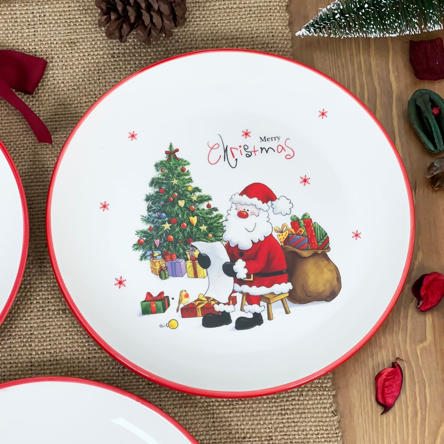 Set Of 3 Merry Christmas Dinner Plates