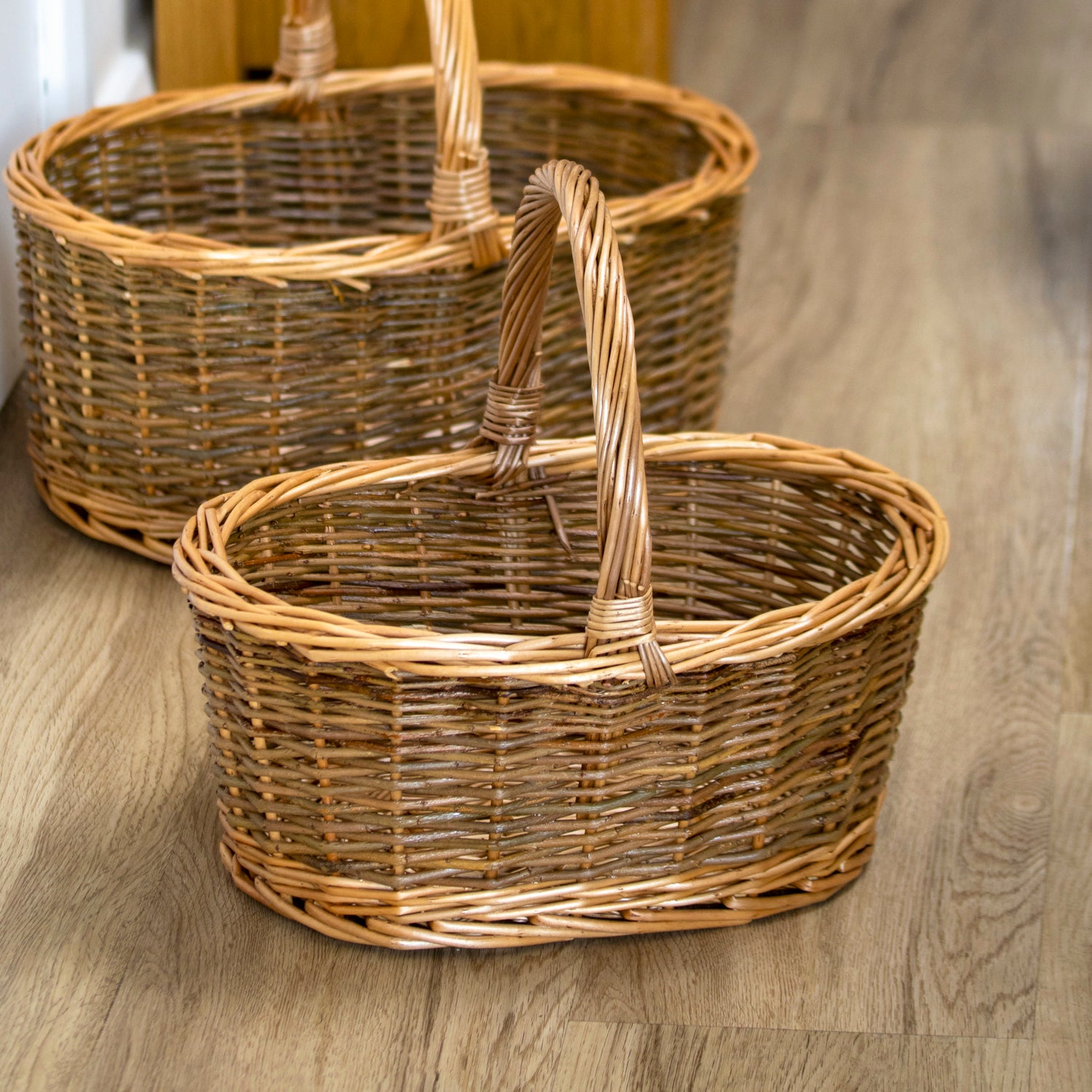 Two Tone Unpeeled Willow Shopping Basket