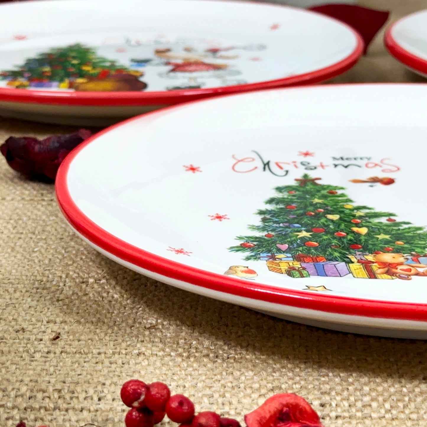 Set Of 3 Merry Christmas Dinner Plates