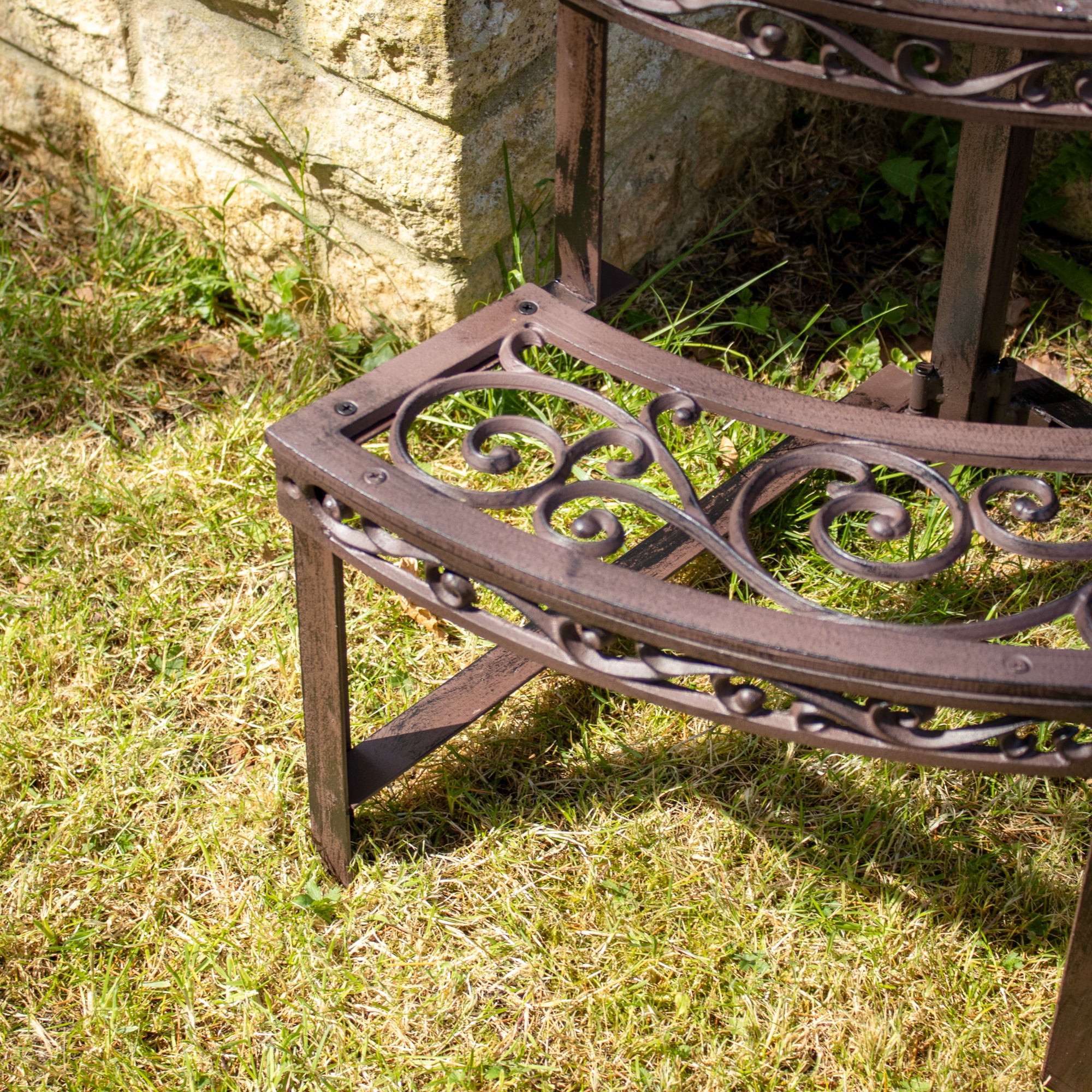 Cast Iron Scroll Corner Plant Stand