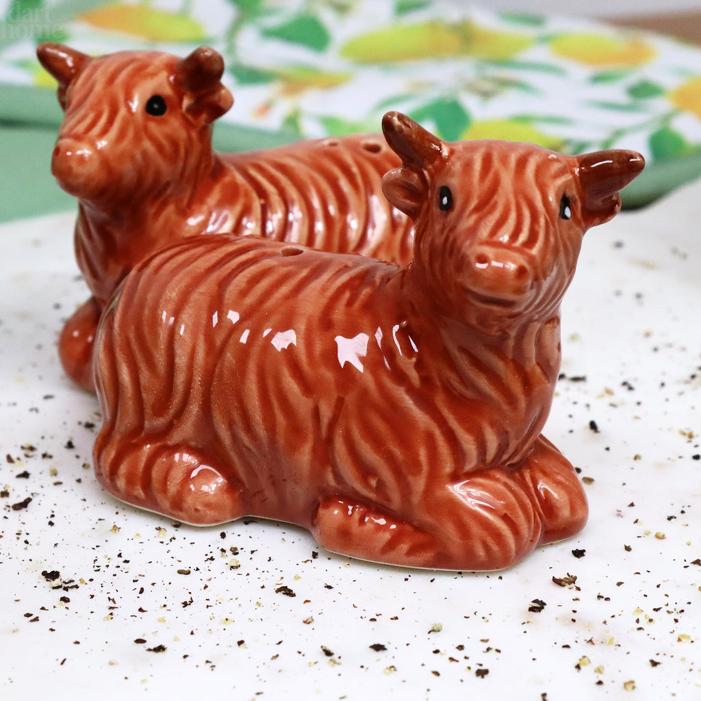 Highland Cow Salt And Pepper Shakers