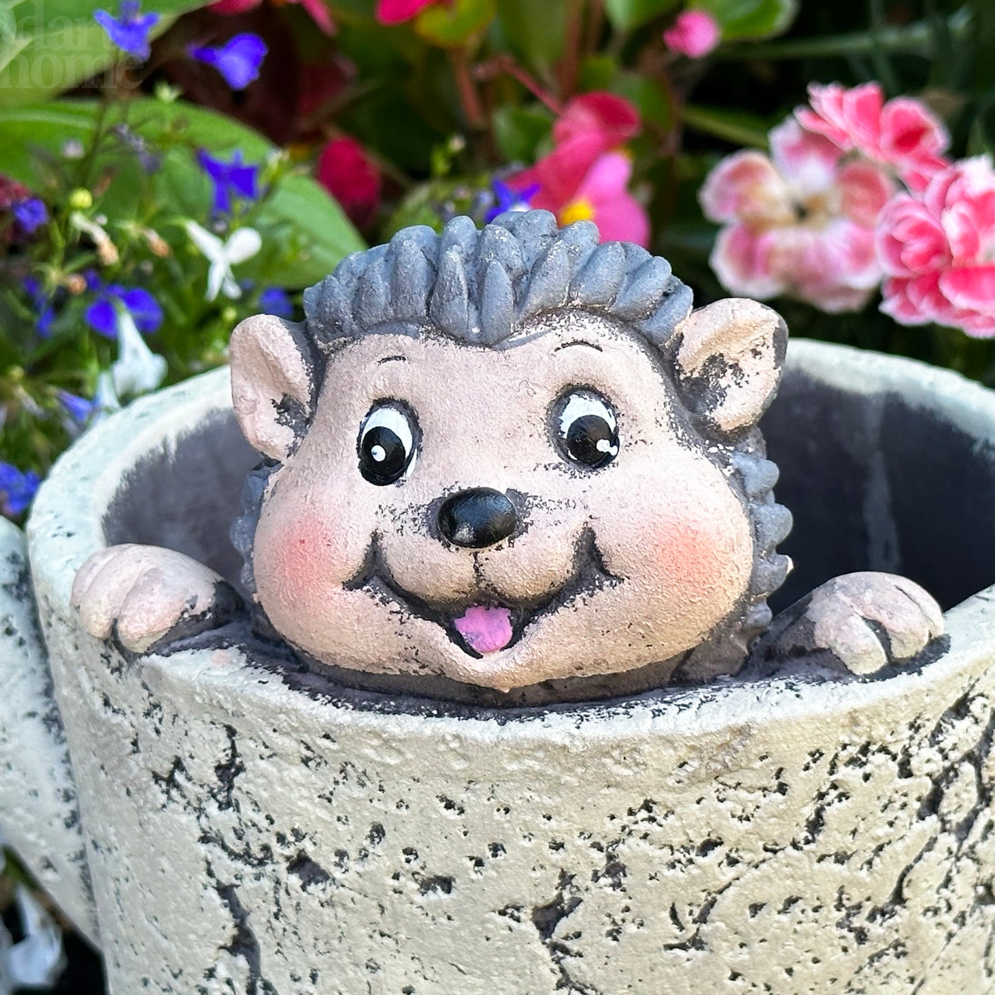 Rustic Cement Peeping Hedgehog Pot