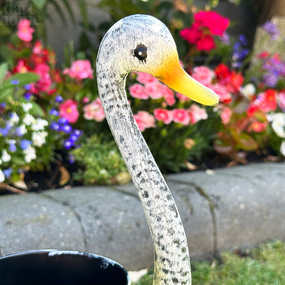 Schwanen-Gartenpflanzgefäß aus Metall