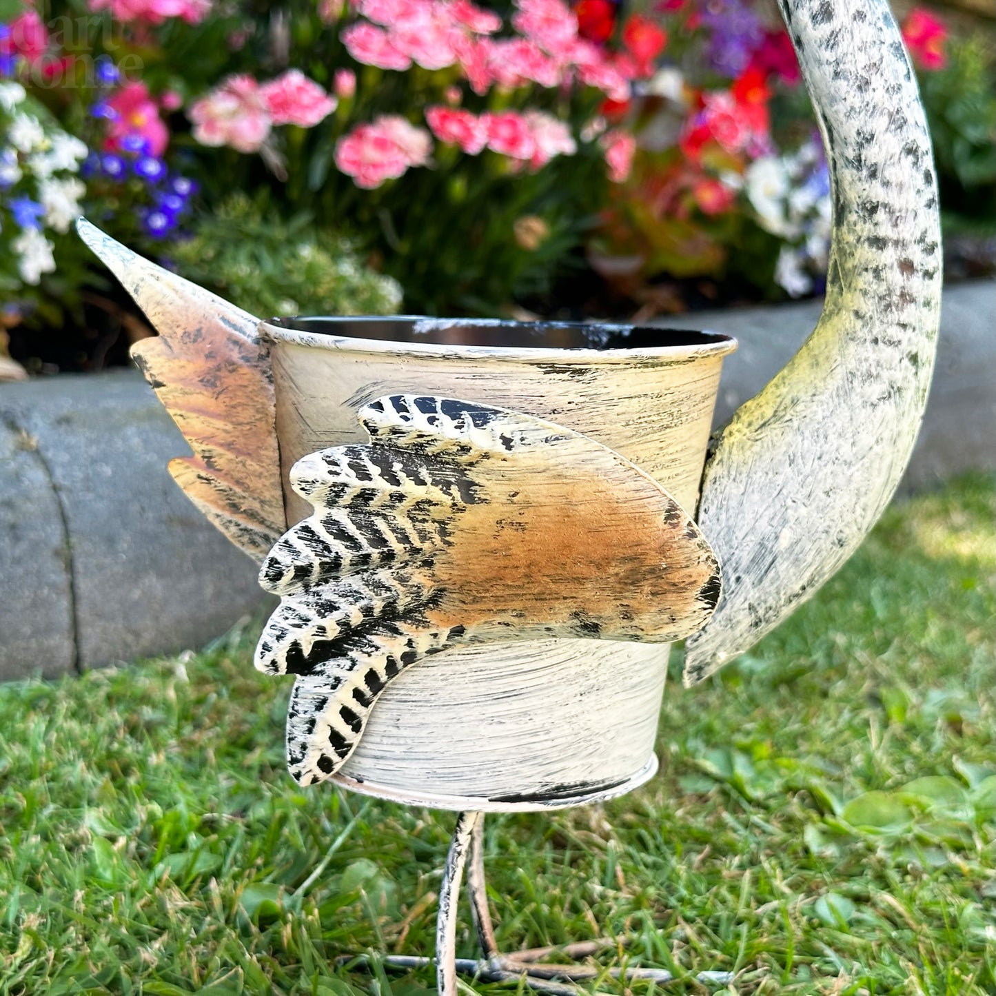 Metal Swan Garden Planter