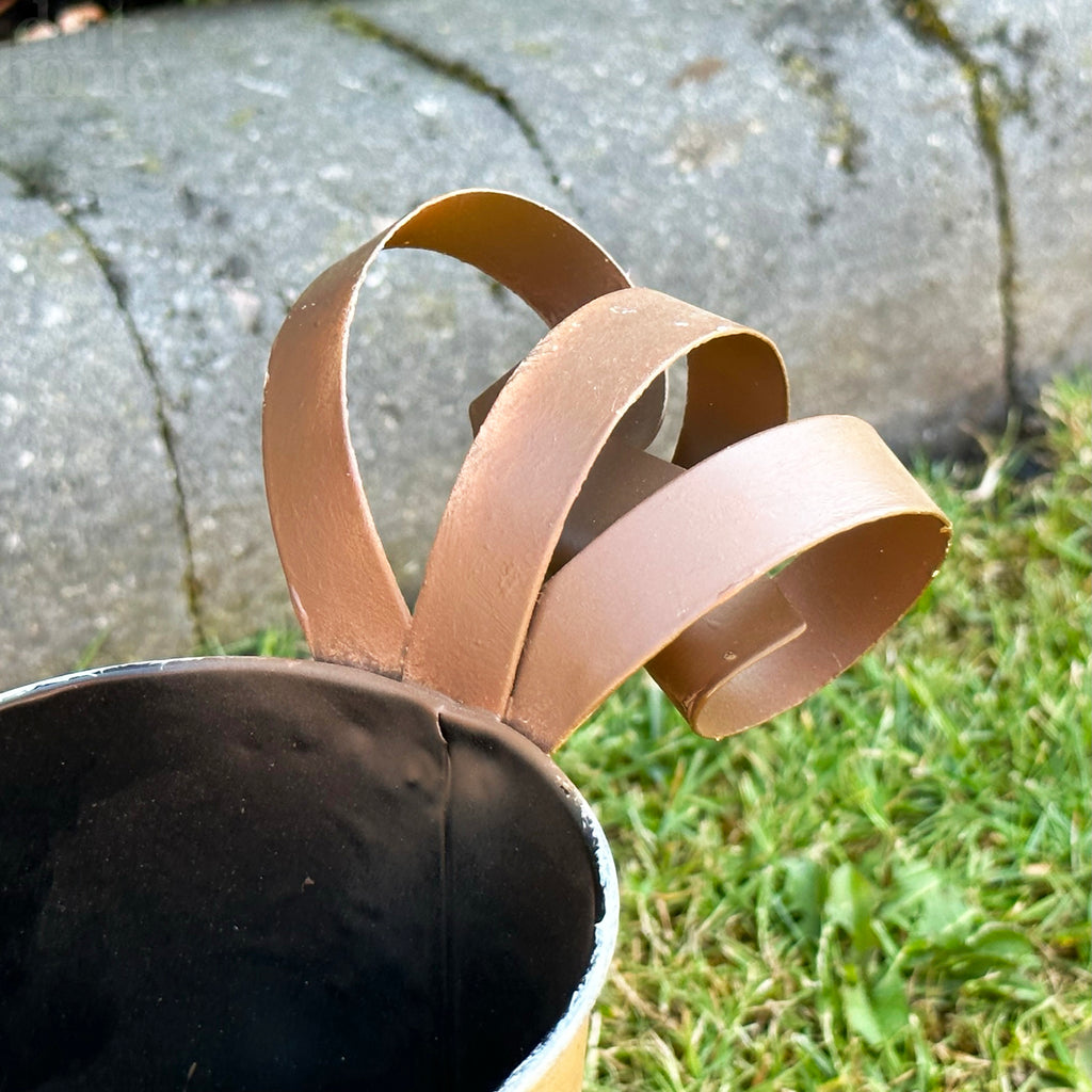 Metal Chicken Garden Planter