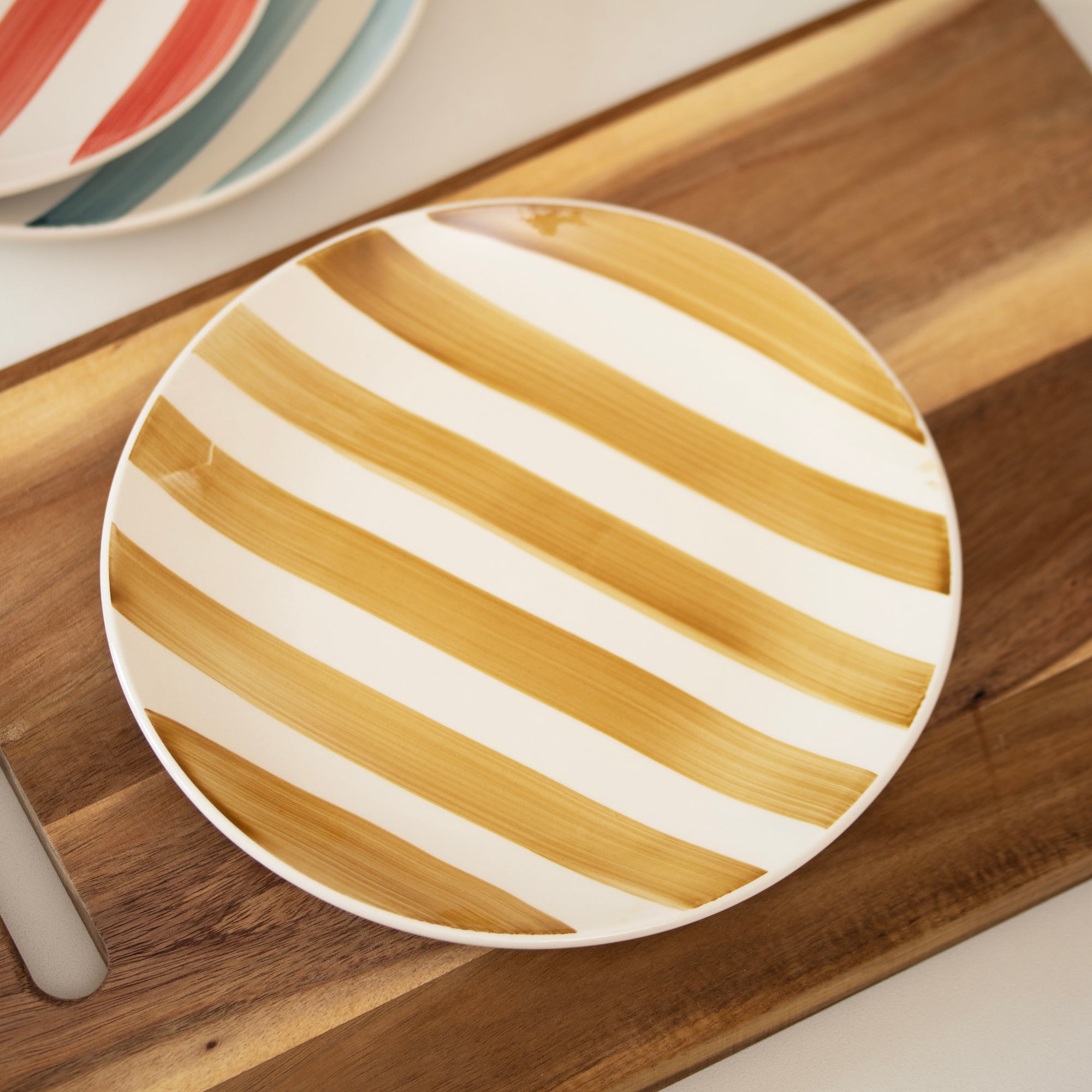 Set Of 4 Colour Stripe Plates