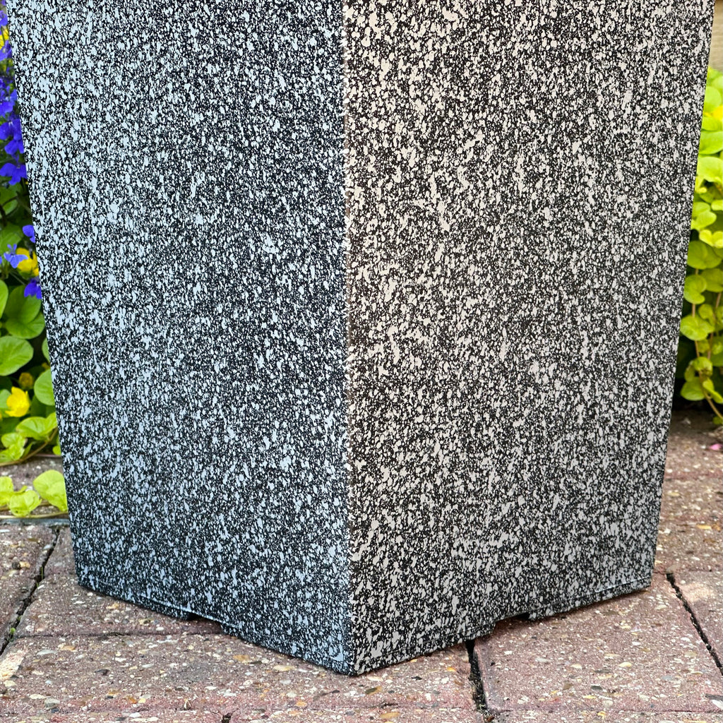 Hoher quadratischer Übertopf in Steinoptik, 13,5 l