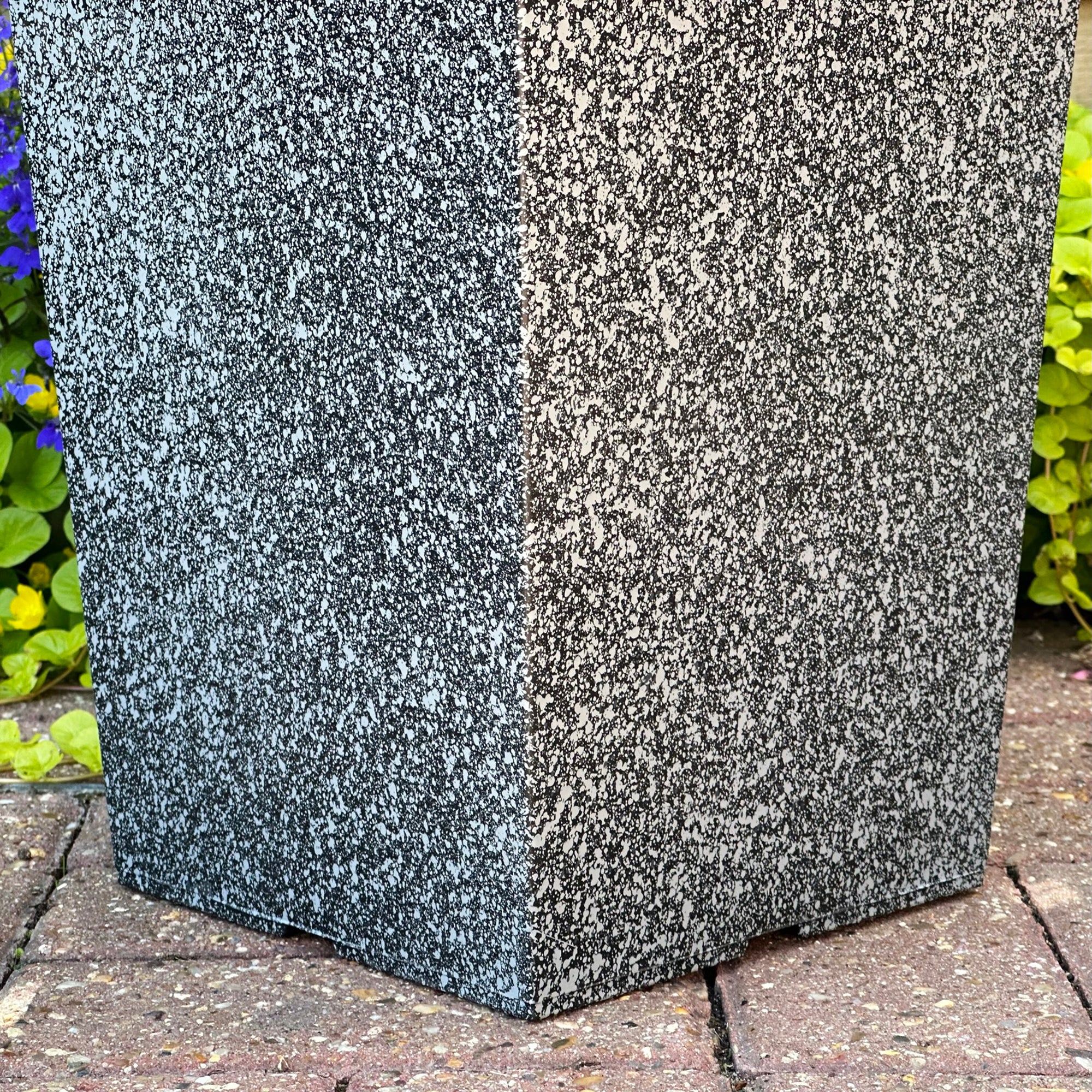 Hoher quadratischer Übertopf in Steinoptik, 13,5 l