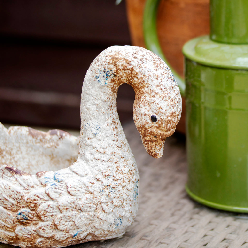 Distressed Swan Planter
