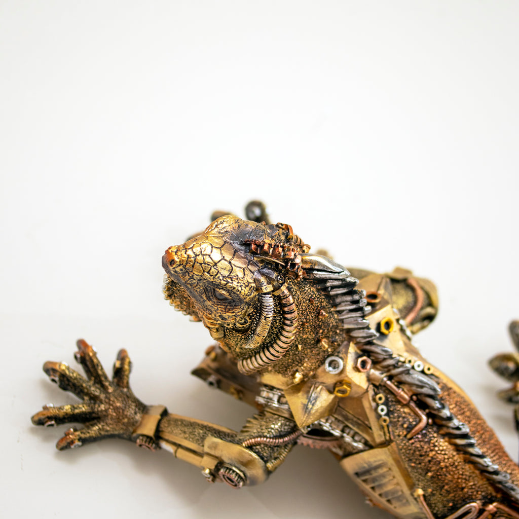 Steampunk Mechanical Lizard Wall Decoration