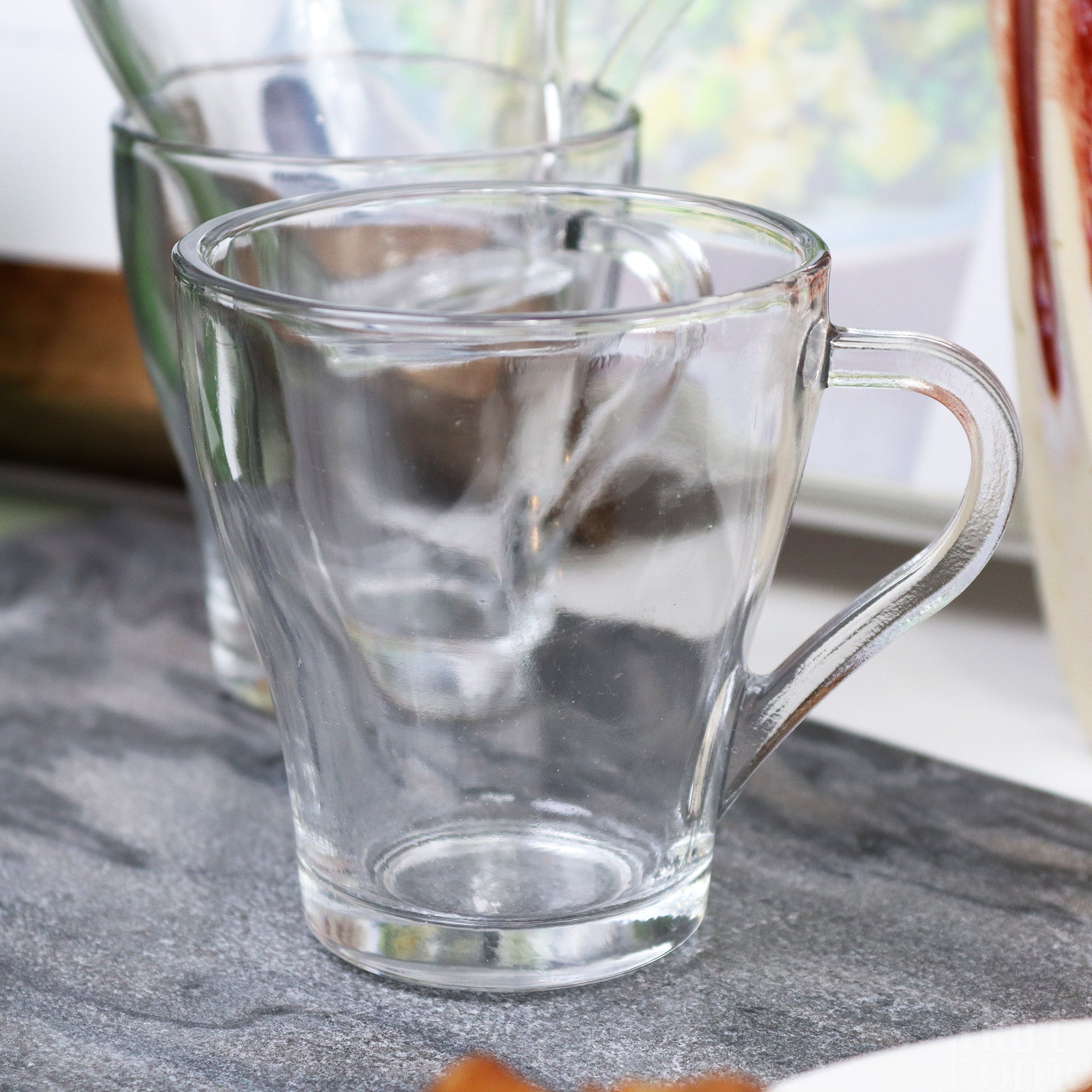 Set Of 4 Flared Glass Mugs 250ml