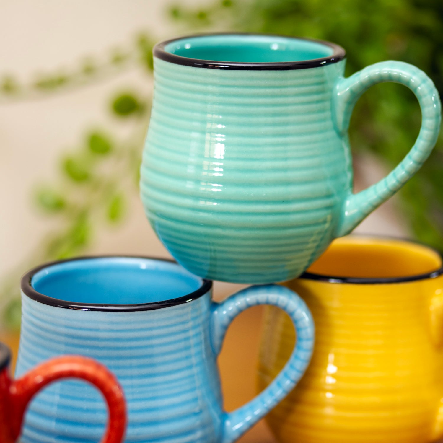 Set Of 4 Multi Ribbed Barrel Espresso Mugs