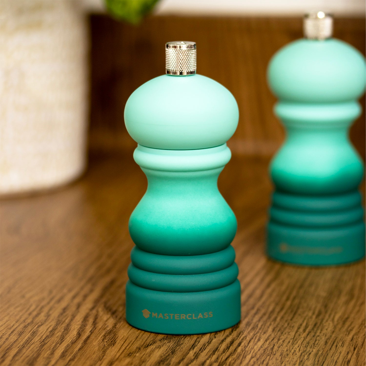 Set Of 2 Green Ombre Salt & Pepper Mills