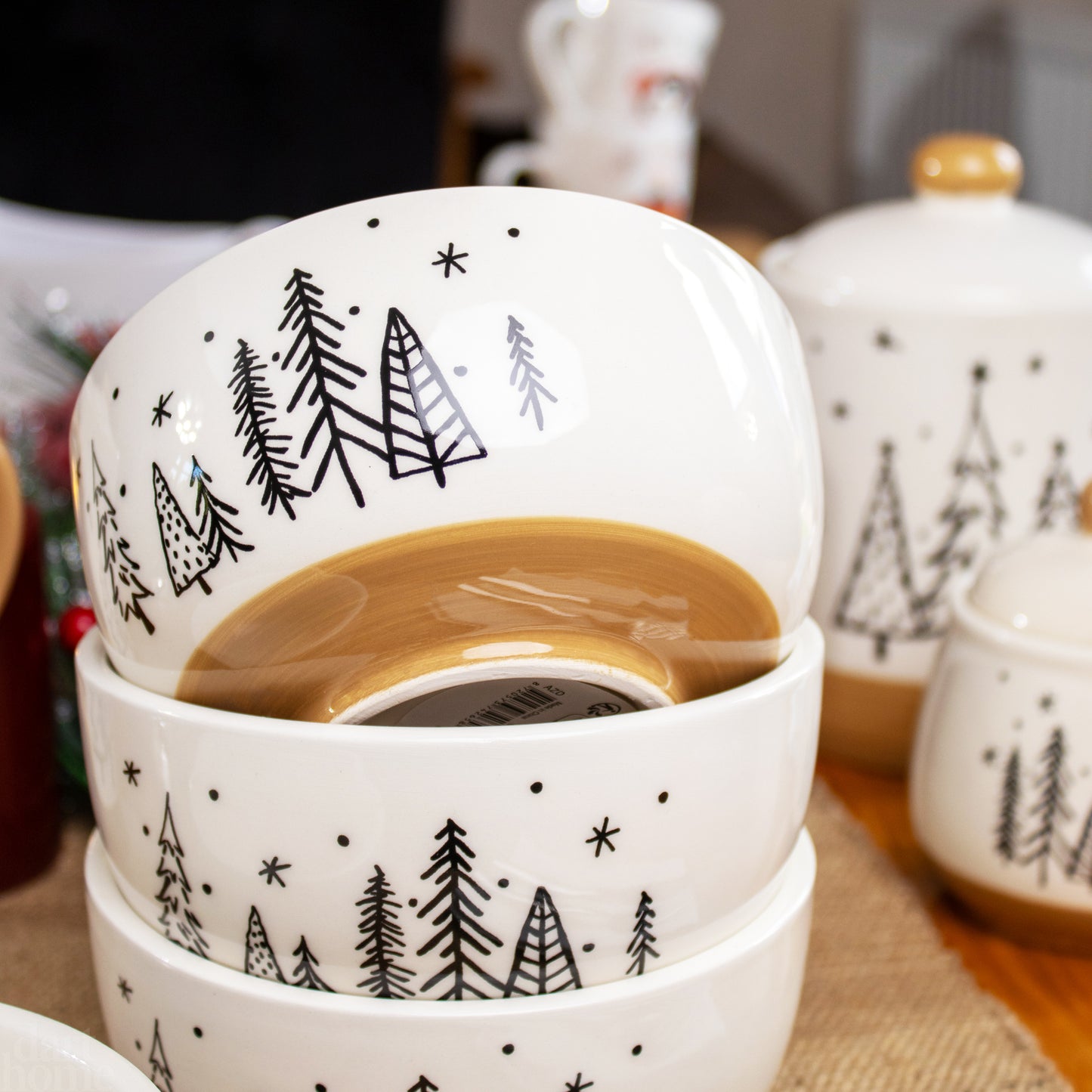 Set Of 4 Christmas Tree Cereal Bowls