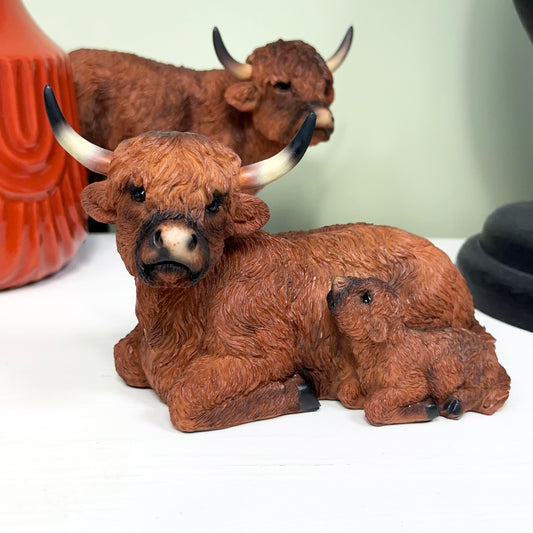 Brown Highland Cow With Baby Figurine