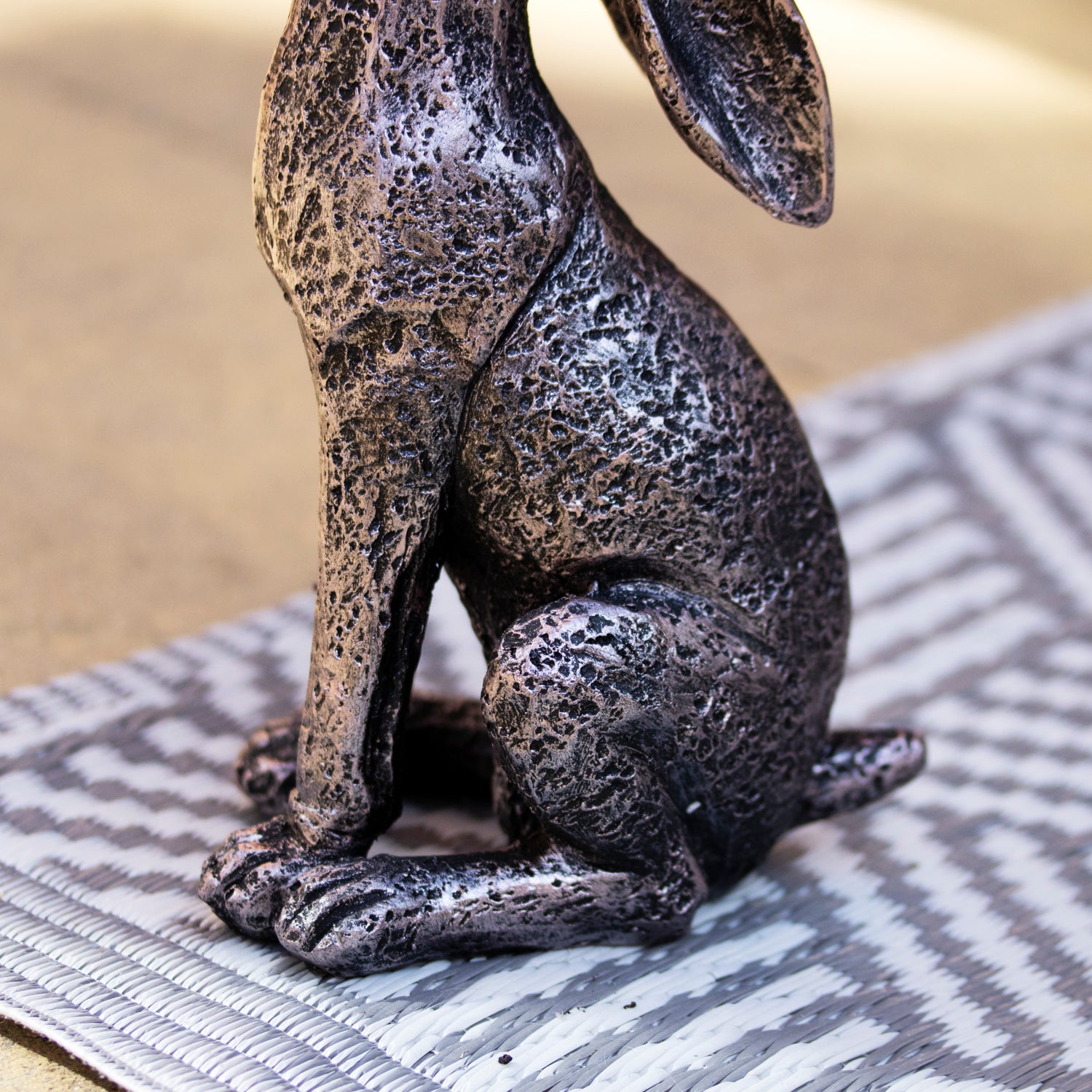 Medium Bronze Garden Moongazing Hare Ornament