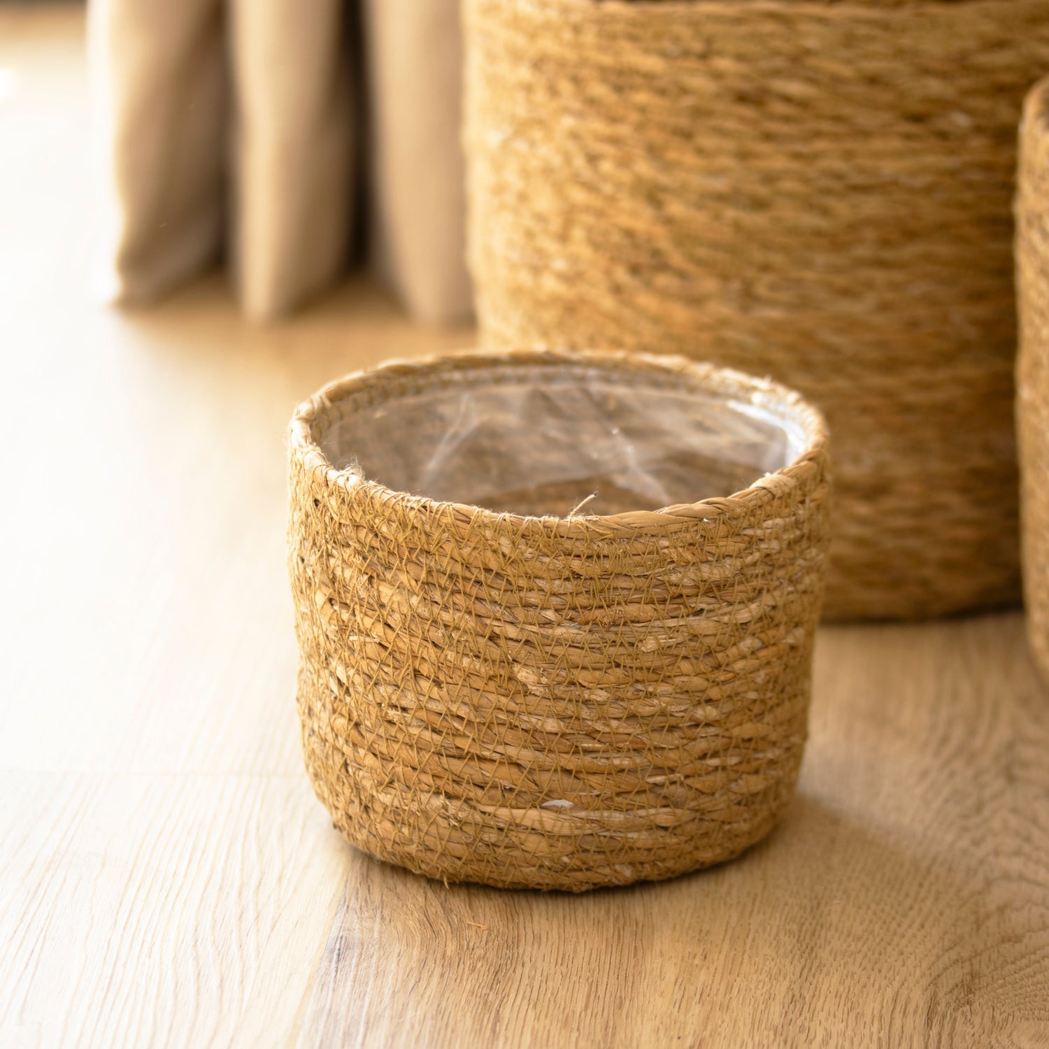 Set Of 5 Seagrass Basket Planters