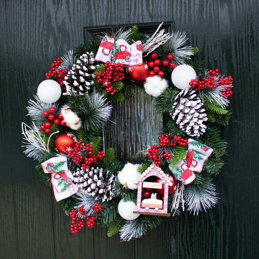 Pinecone & Berry Christmas Wreath