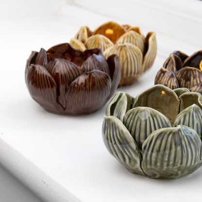 Set Of 4 Ceramic Lotus Flower Tea Light Holders