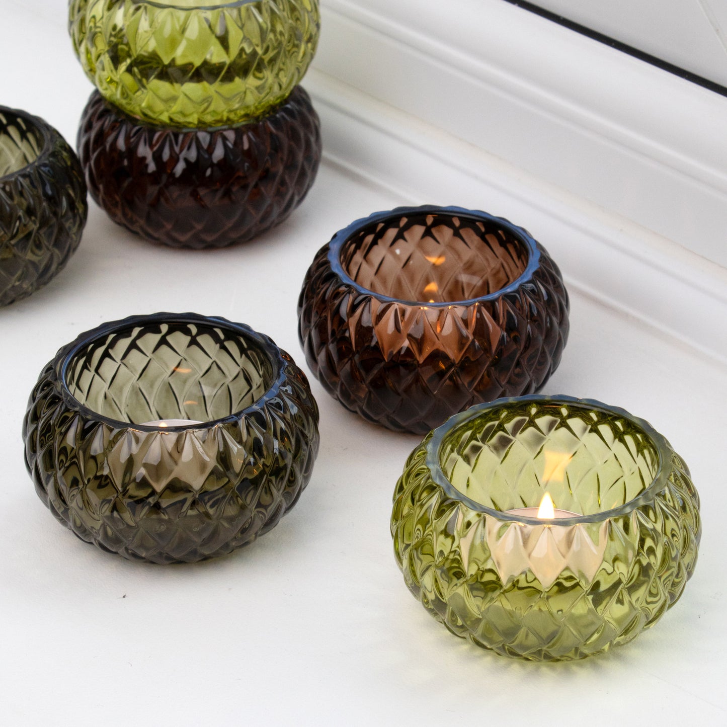 Set Of 6 Circular Diamond Glass Tea Light Holders