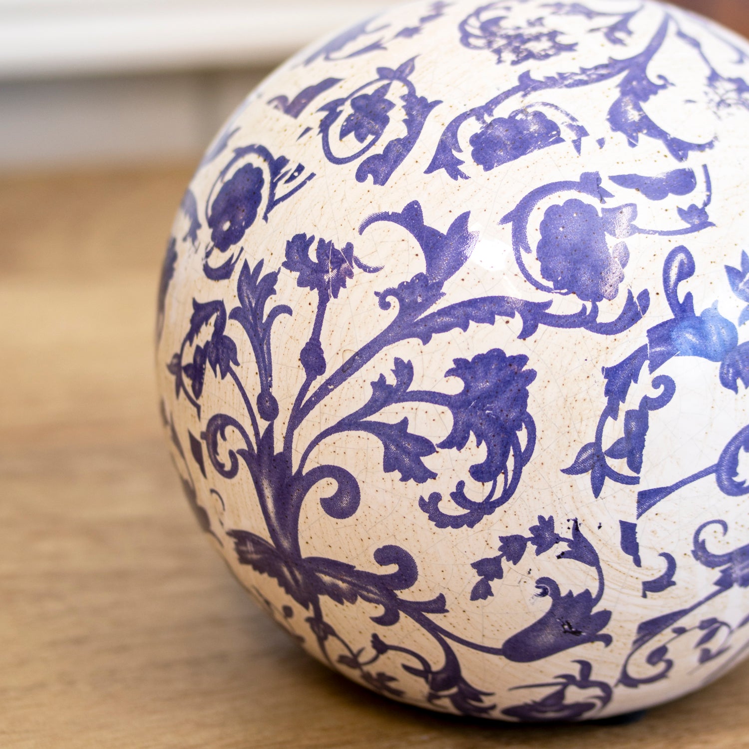 Set Of 3 Scrollwork Crackle Glaze Decorative Balls