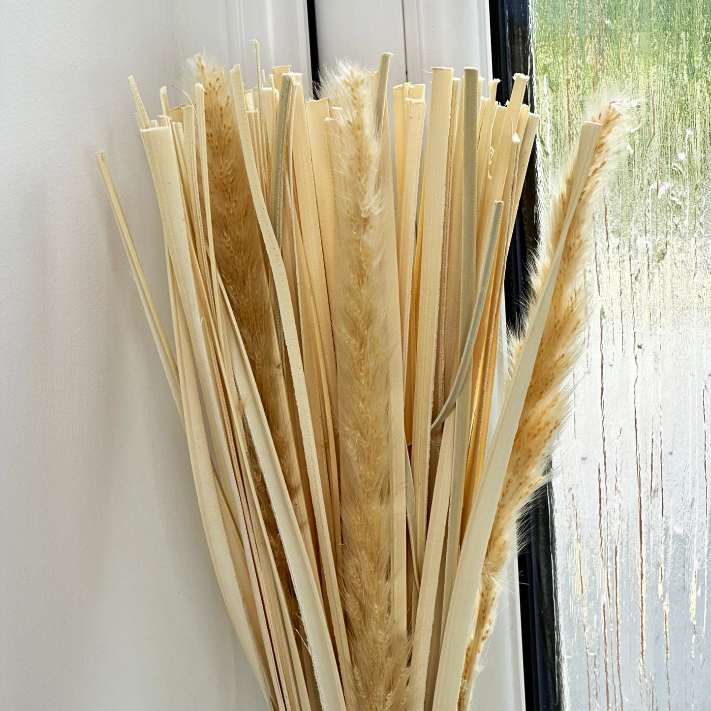 Natural Dried Pampas In Crackled Vase