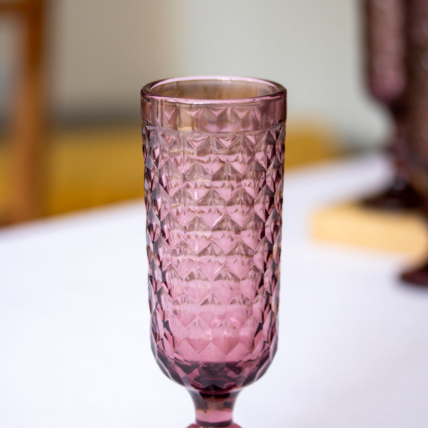 Set Of 4 Diamond Glass Champagne Flutes