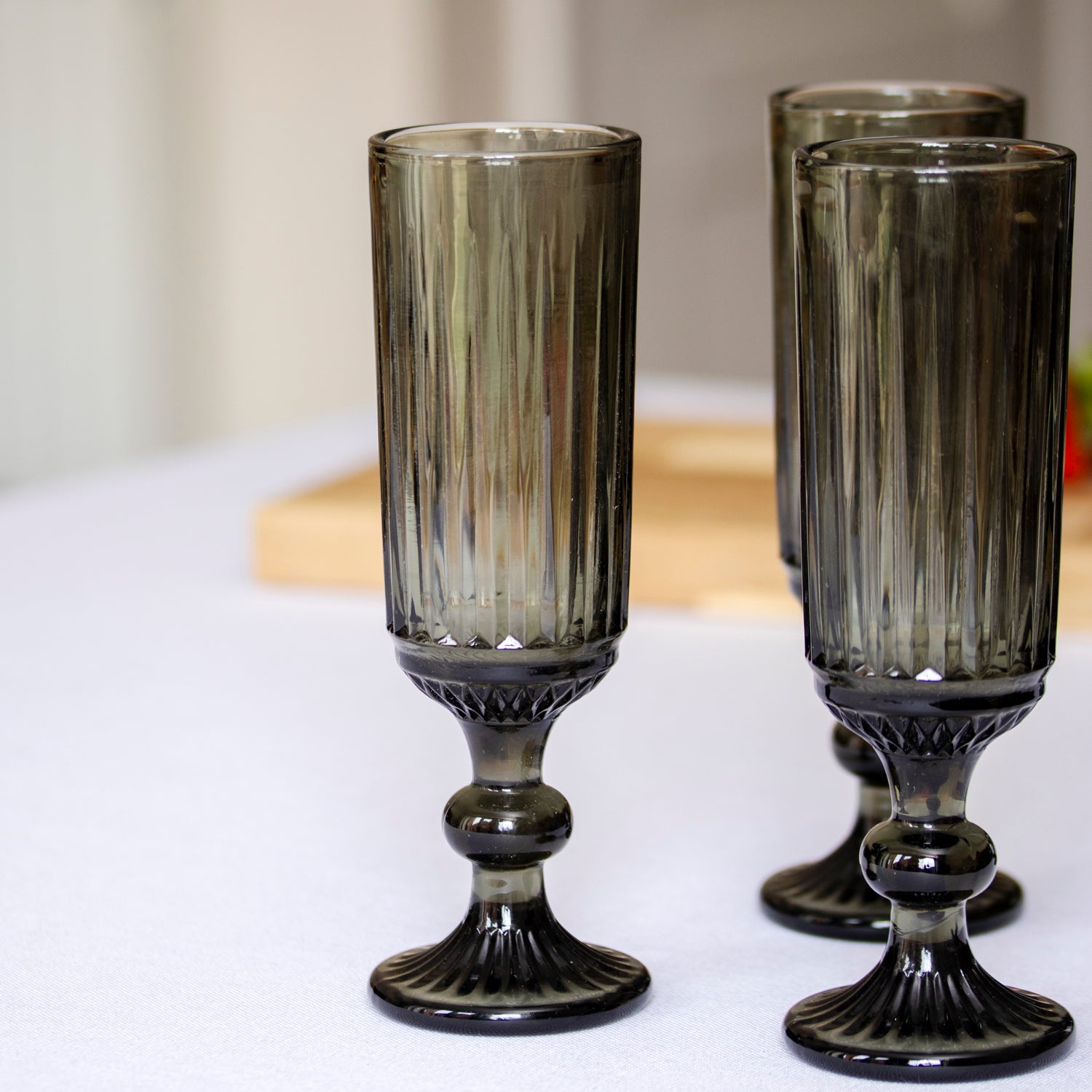 Set Of 4 Ridged Glass Champagne Flutes