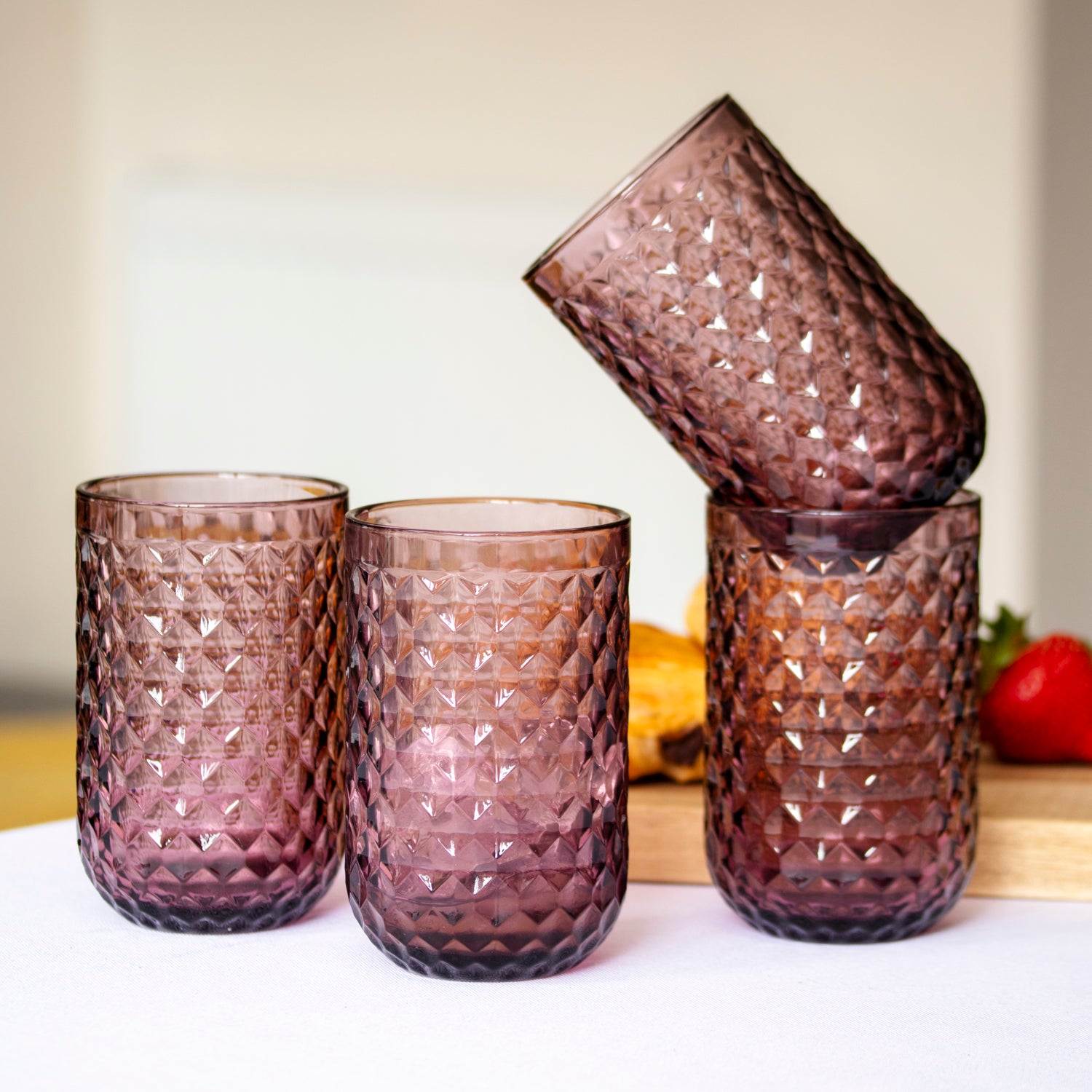 Set Of 4 Diamond Glass Tumblers