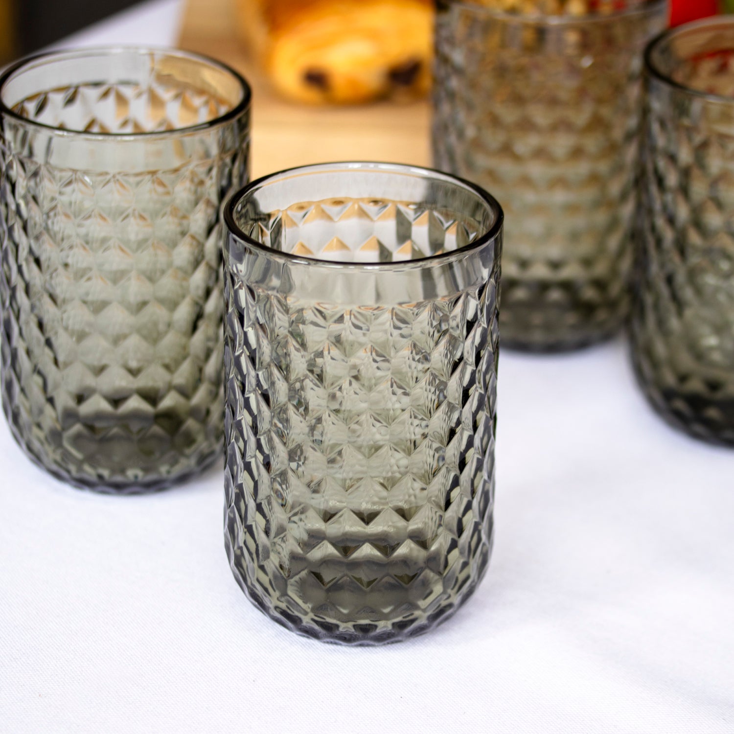 Set Of 4 Diamond Glass Tumblers