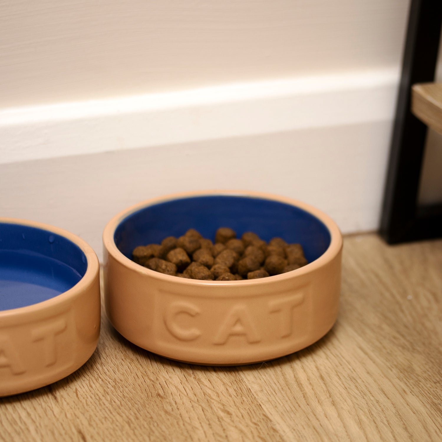 Set Of 2 Small Cane & Blue Mason Cash Cat Bowls