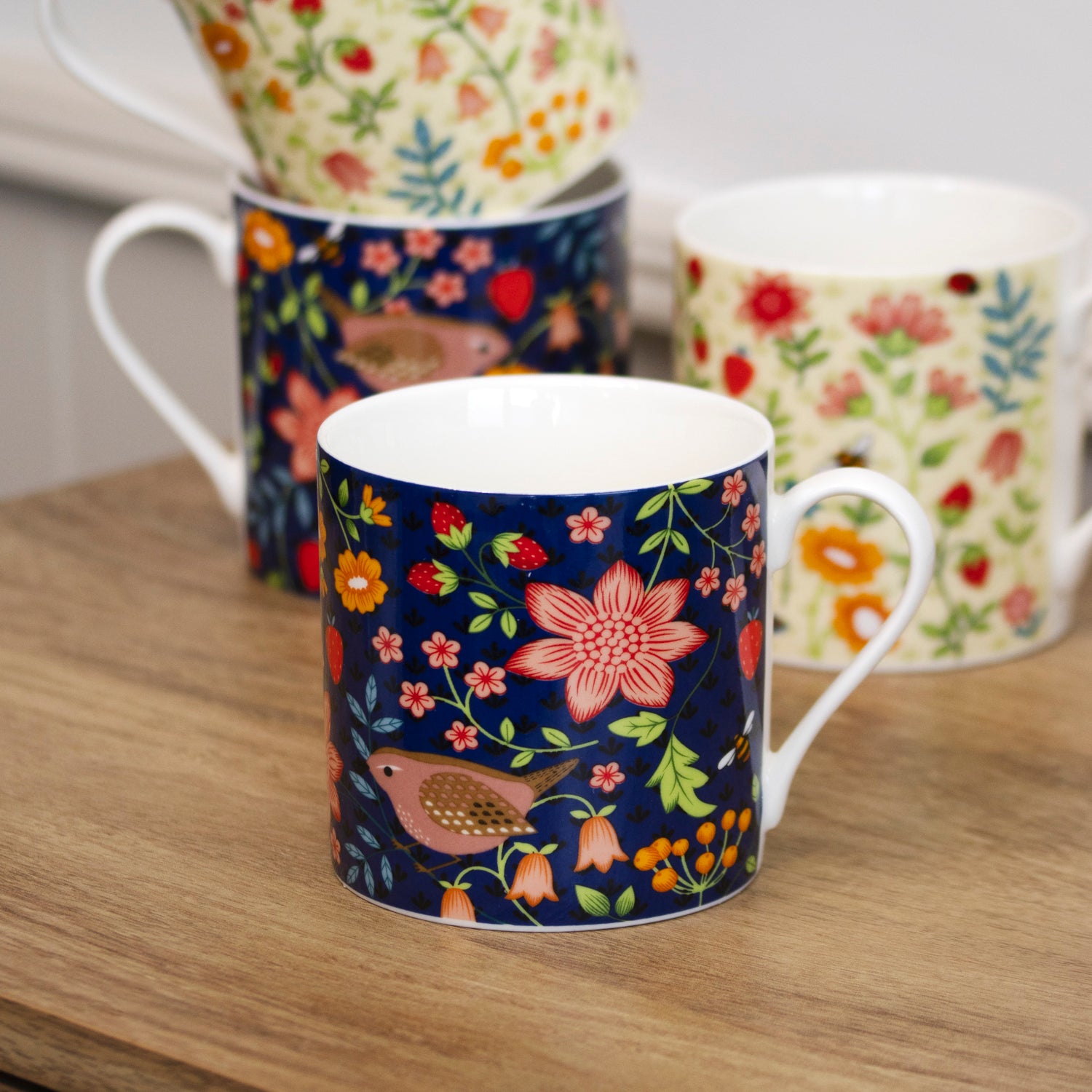Set Of 4 Wild Flower Fine China Mugs